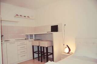 Апартаменты Apartments Kotor Sunrise Котор Номер-студио (для 2 взрослых)-5